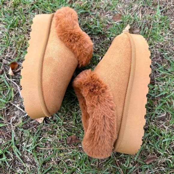RELISTED Tazz-y Fur Slide On - Chestnut - Picture 8 of 9